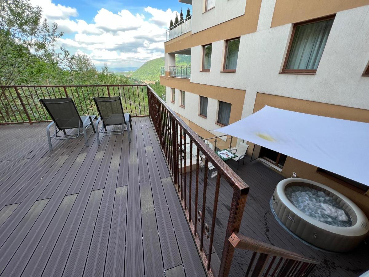 Coroni With Jacuzzi Apartment *